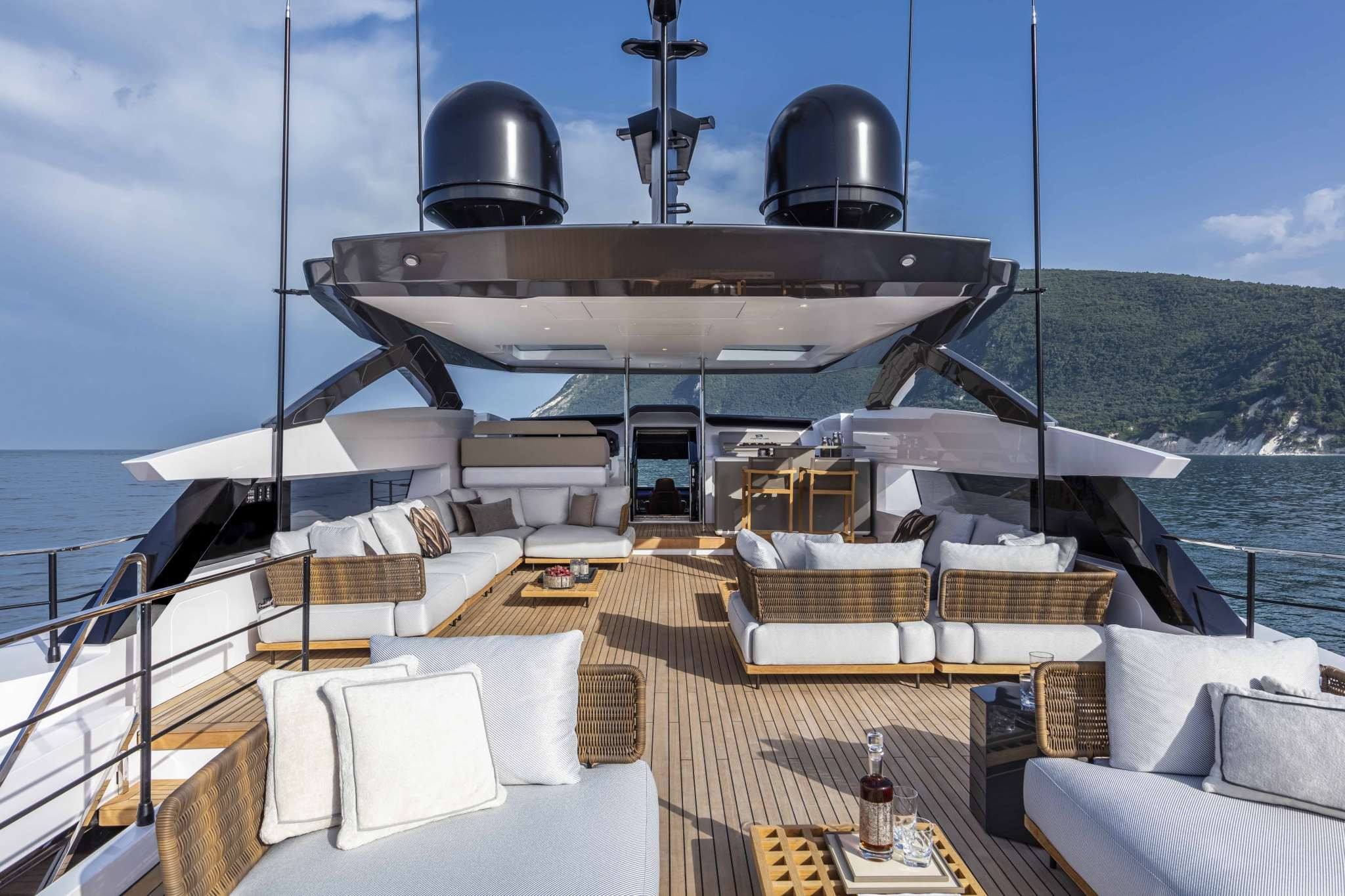 Picture 6 Custom Line 106'
