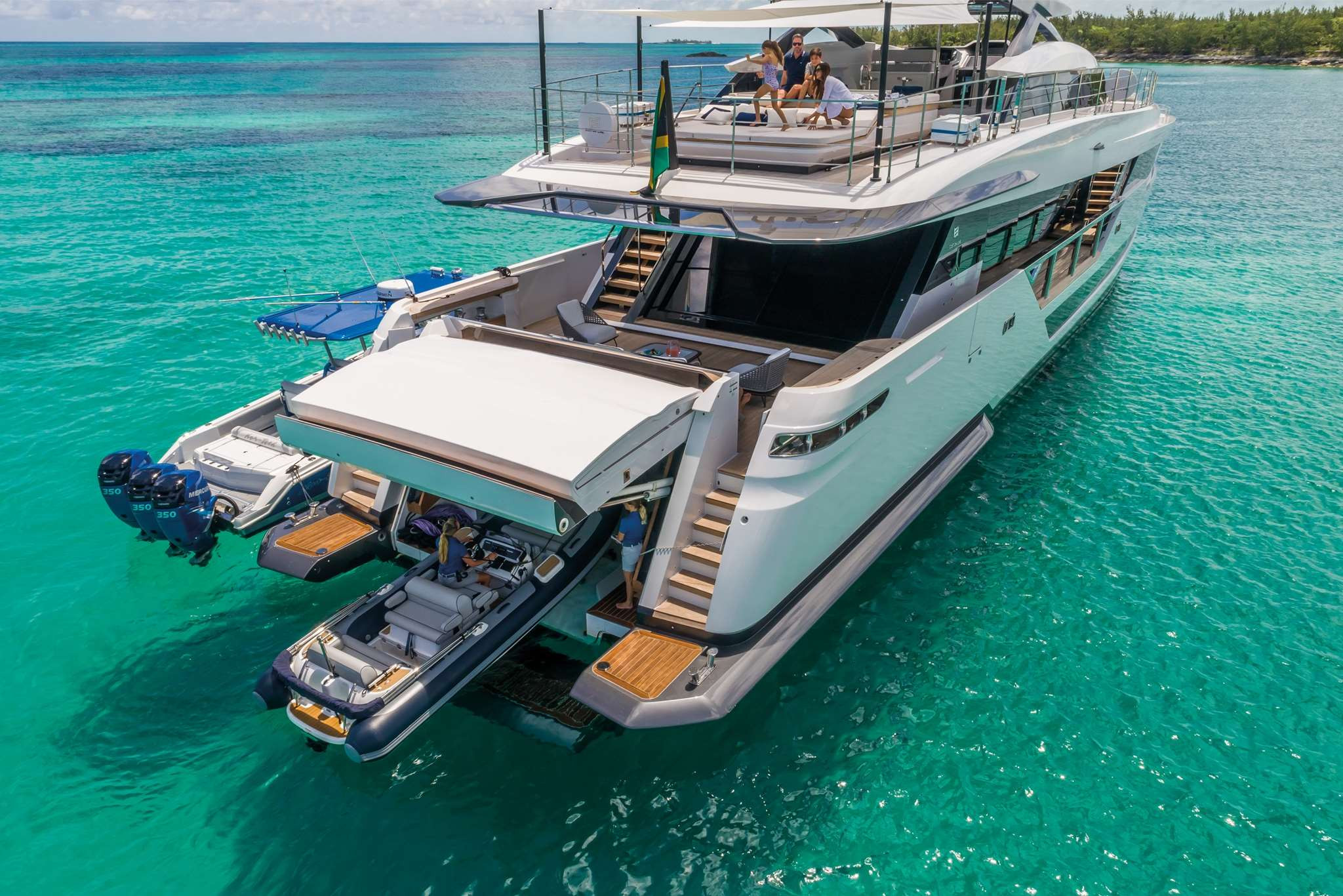 Picture 3 Custom Line 120'