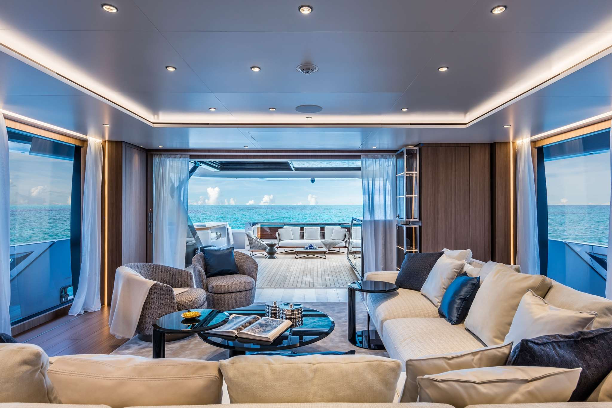 Picture 7 Custom Line 120'