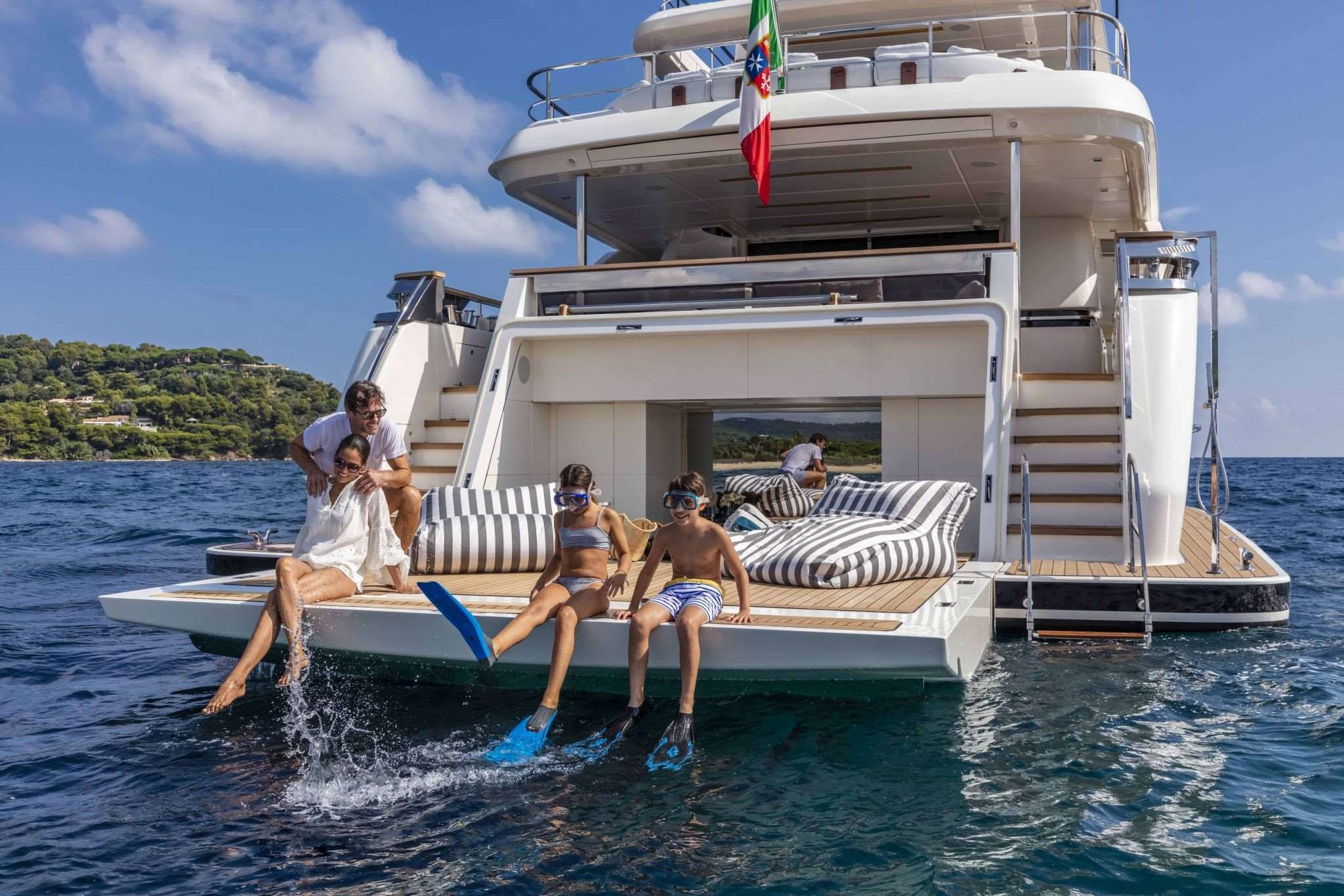 Picture 3 Custom Line NAVETTA 42