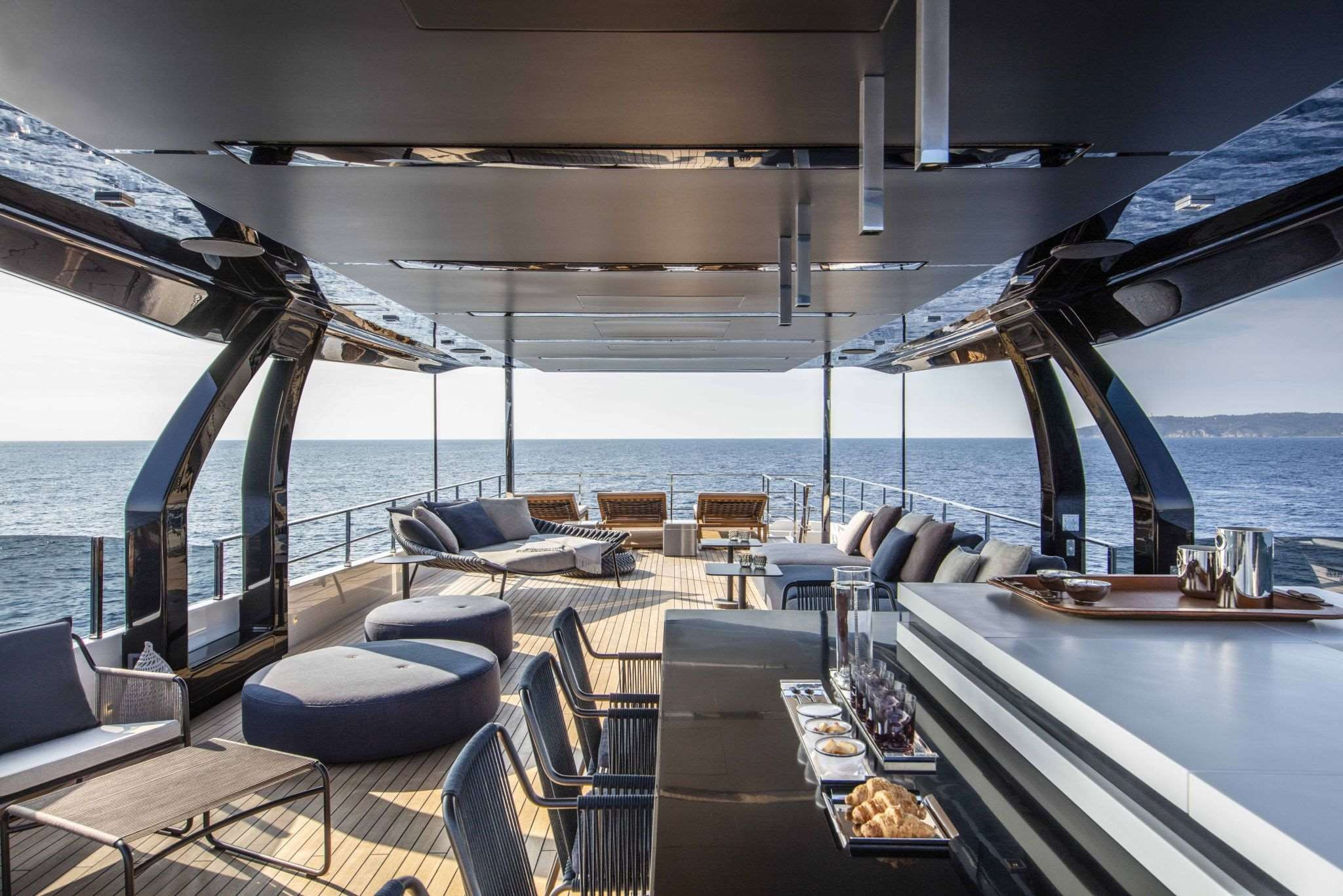 Picture 11 Custom Line NAVETTA 42