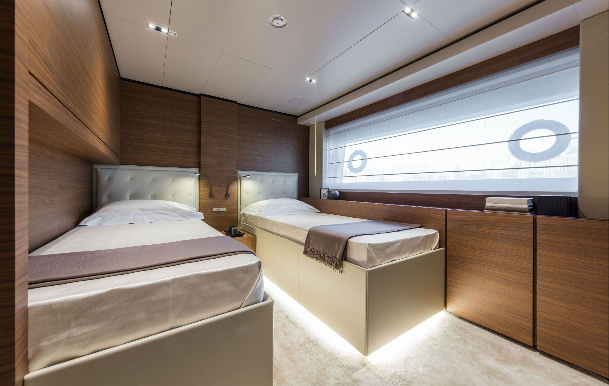Picture 17 Custom Line NAVETTA 33
