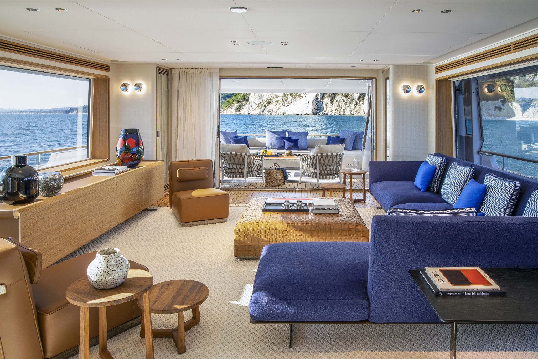 Picture 9 Custom Line NAVETTA 30
