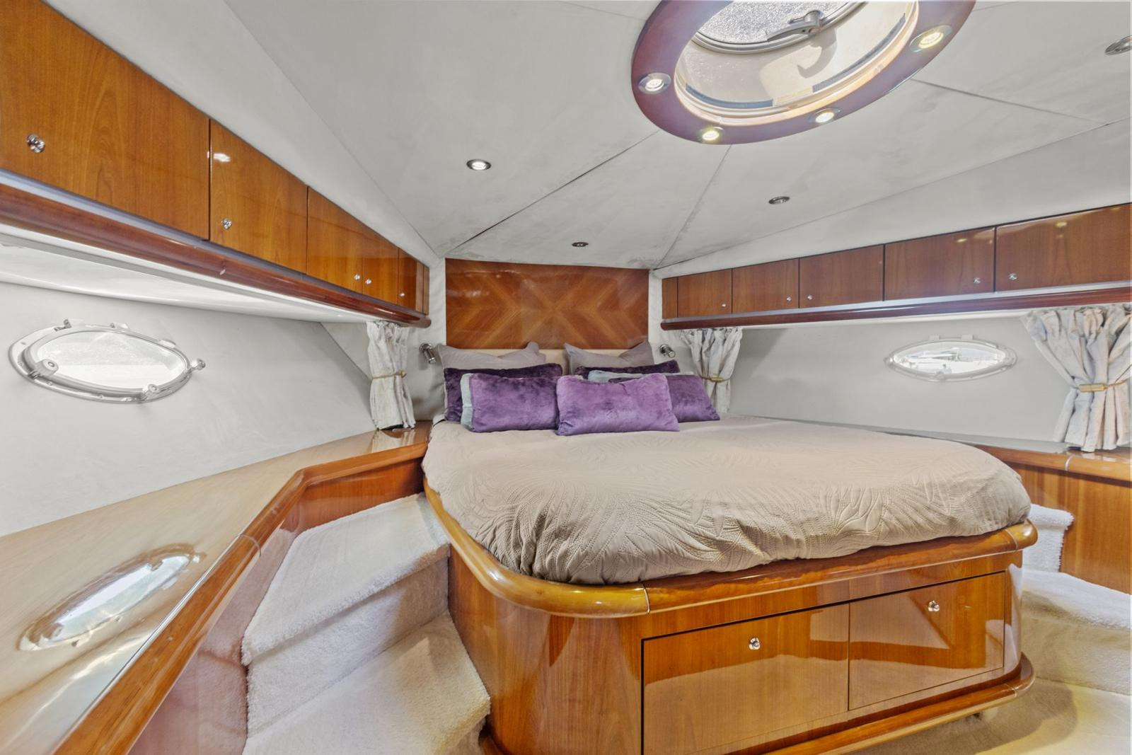 Picture 13 Sunseeker PREDATOR 68