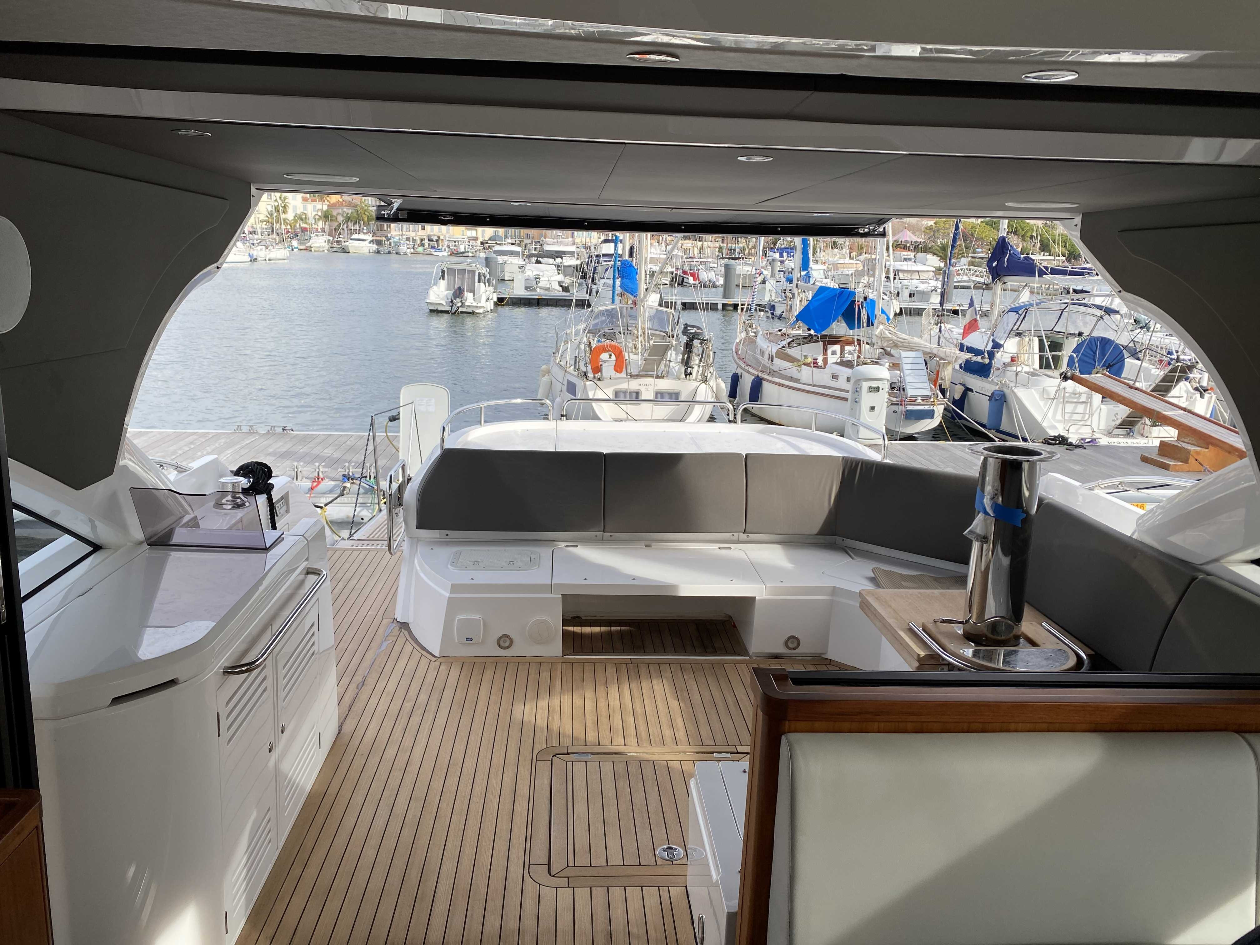 Picture 2 Sunseeker Predator 57