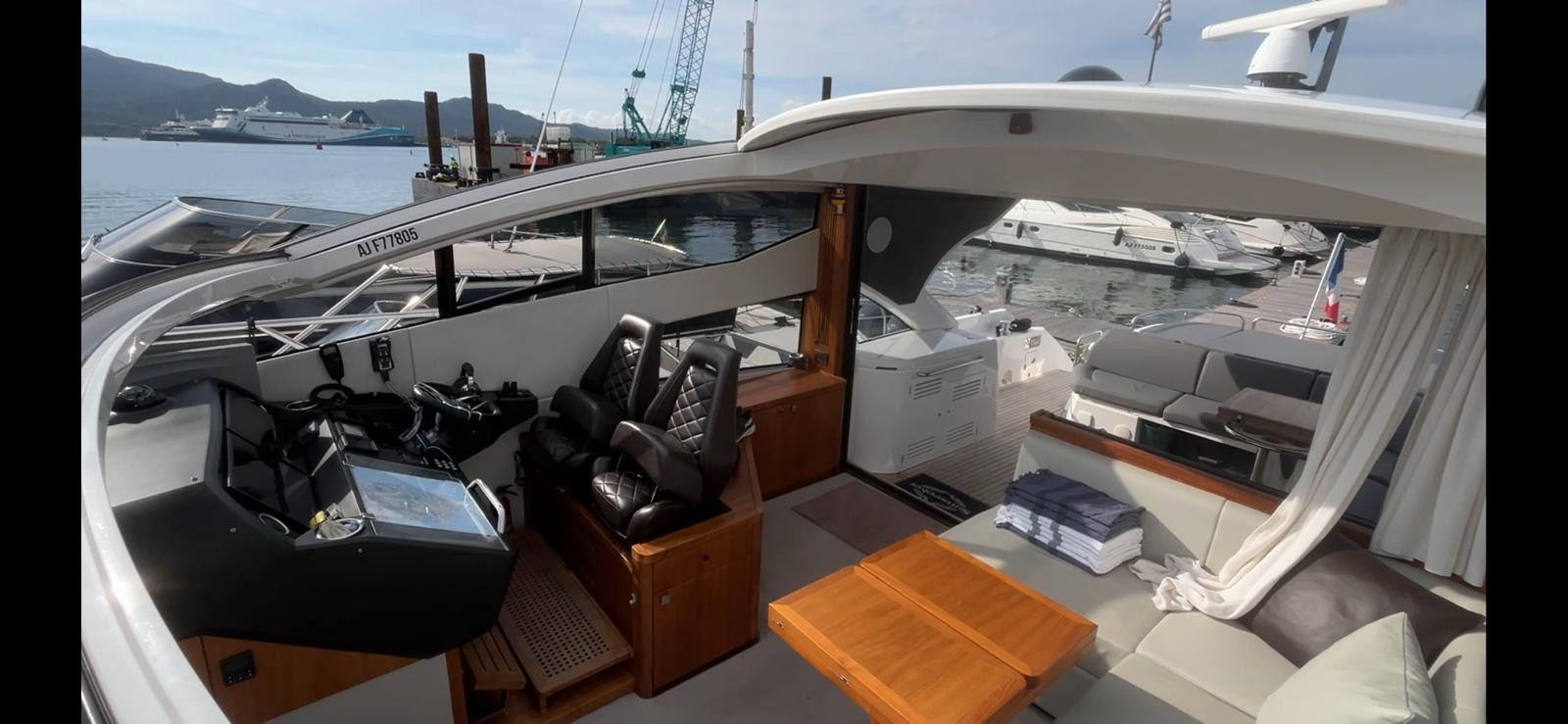 Picture 4 Sunseeker Predator 57