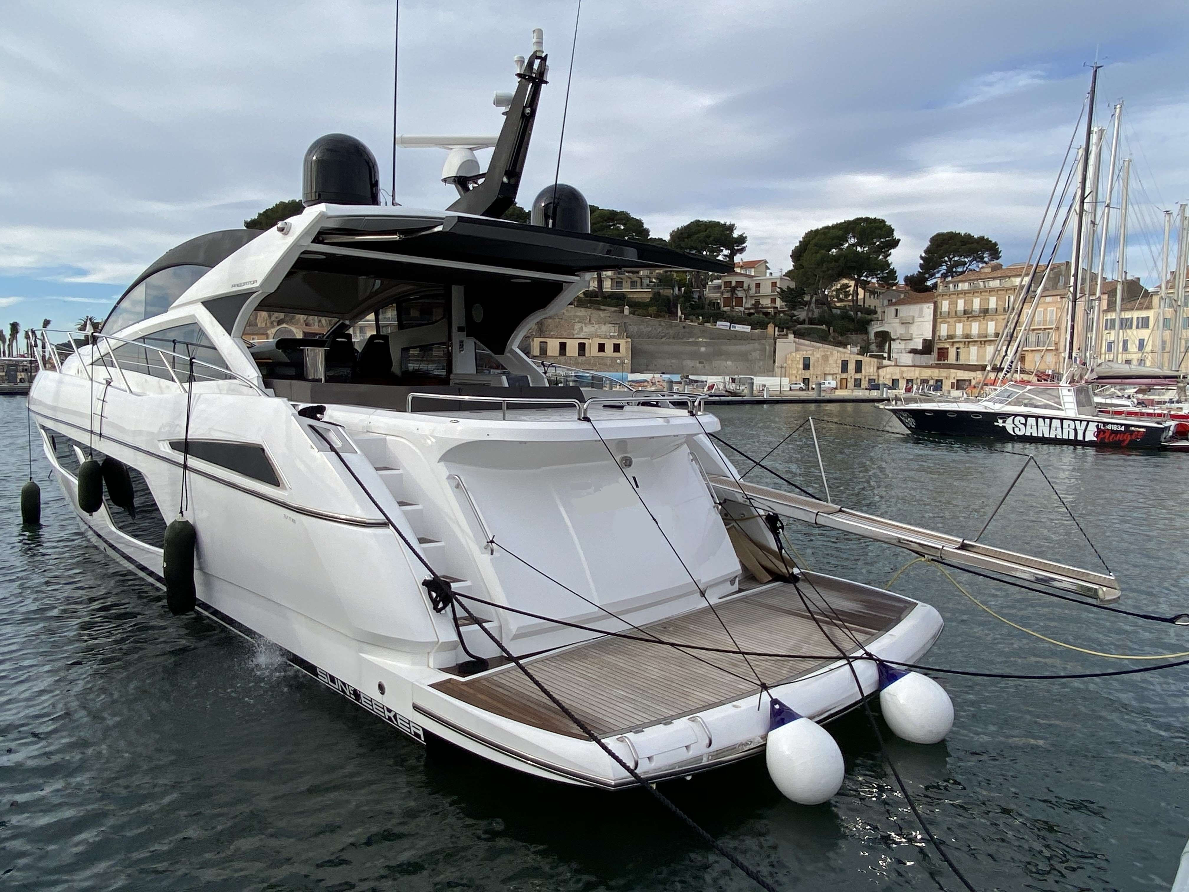 Picture 8 Sunseeker Predator 57