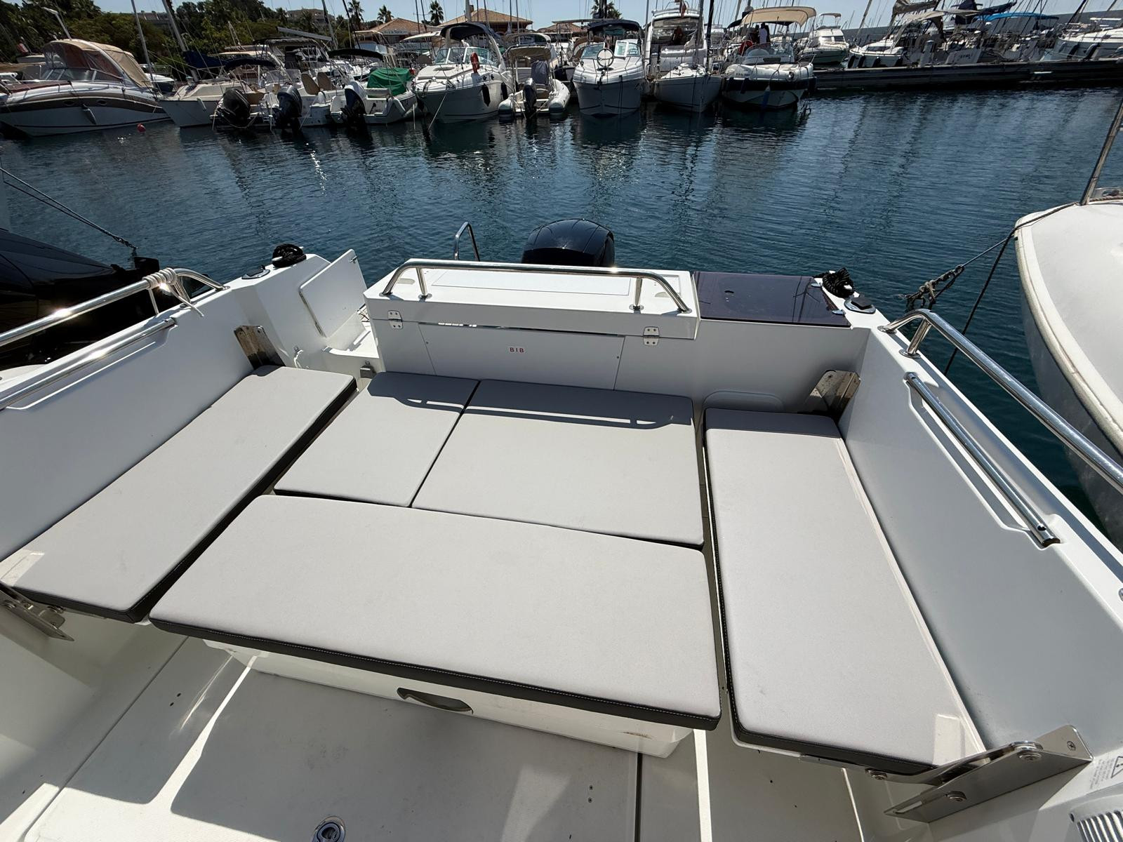 Picture 7 BENETEAU MERRY FISHER 695 SPORT S2