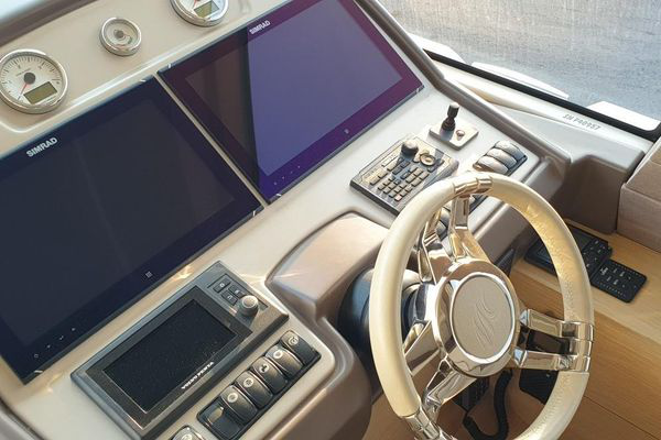 Picture 19 BENETEAU MONTE CARLO 5 S