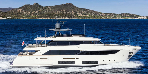 Thumbnail Custom Line NAVETTA 33