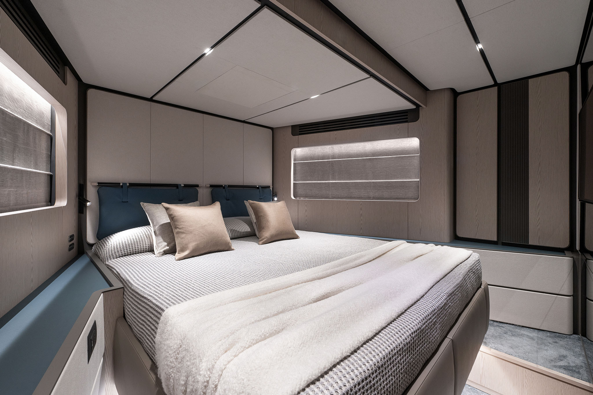 Infynito 80 neuf en vente chez JMA Yachting