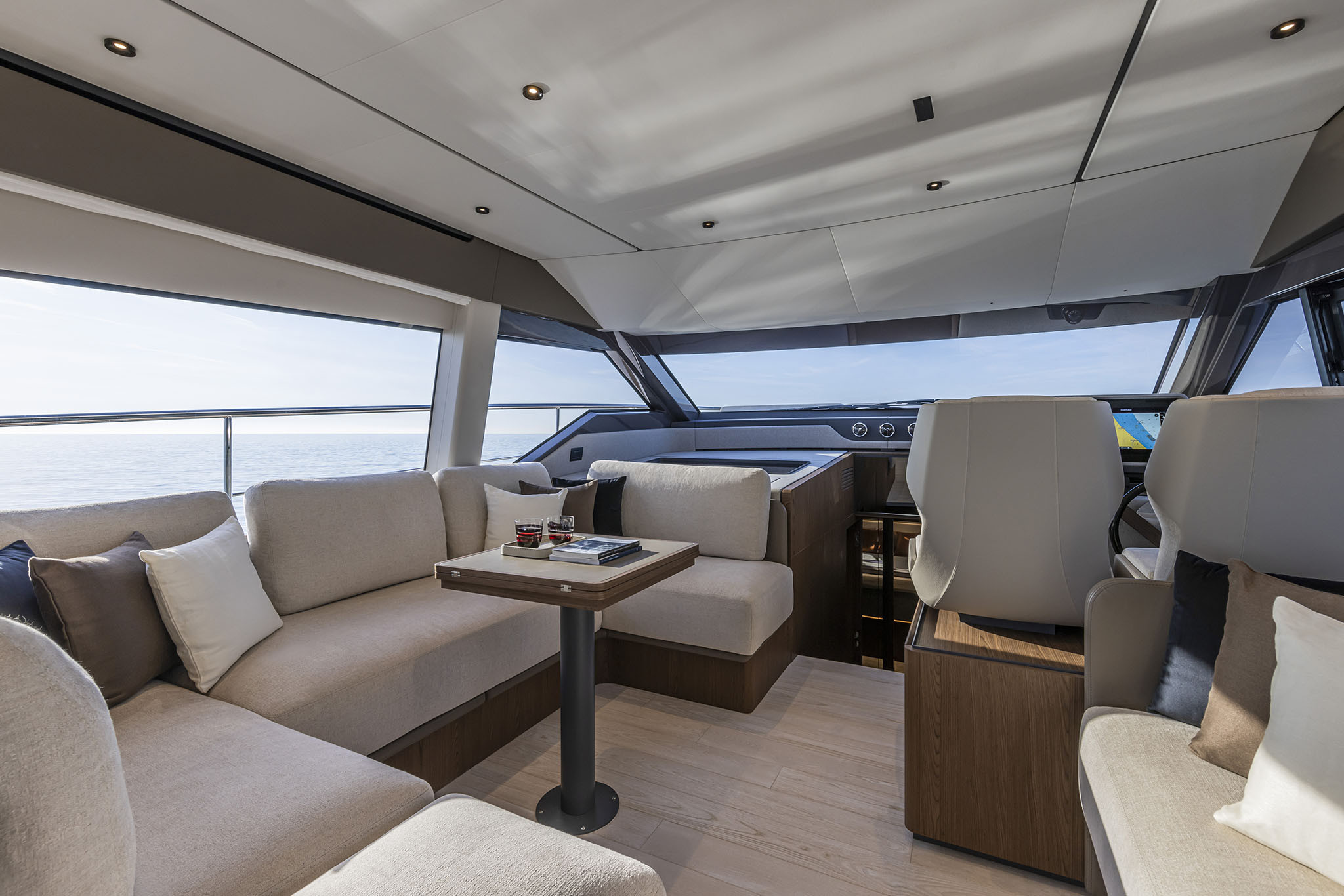 Ferretti Yachts 580 neuf en vente chez JMA Yachting