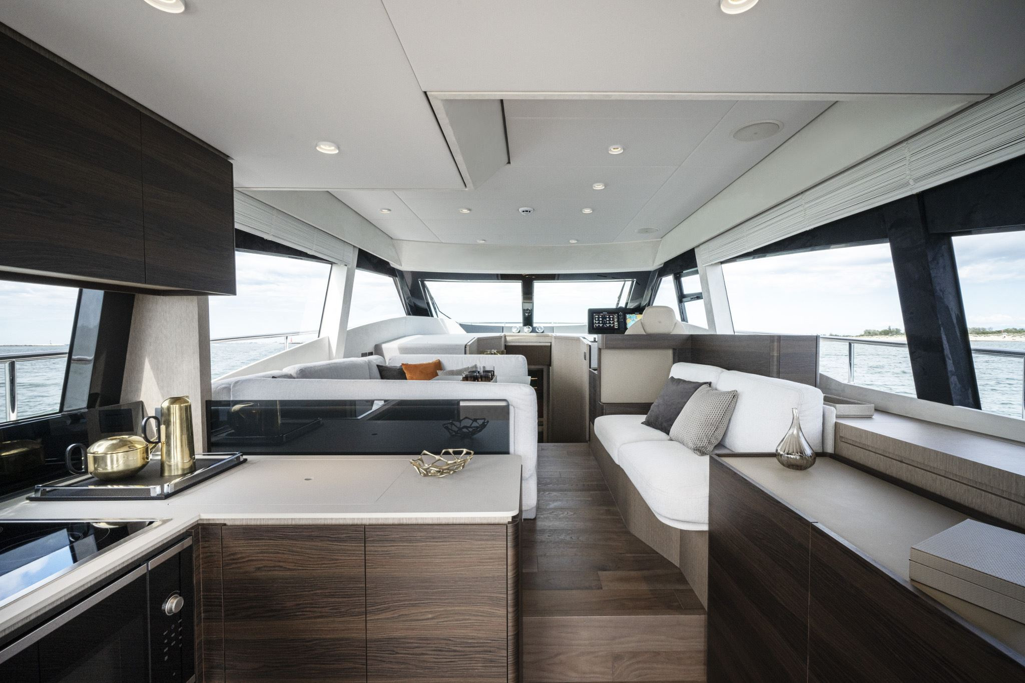 Ferretti Yachts 500 neuf en vente chez JMA Yachting