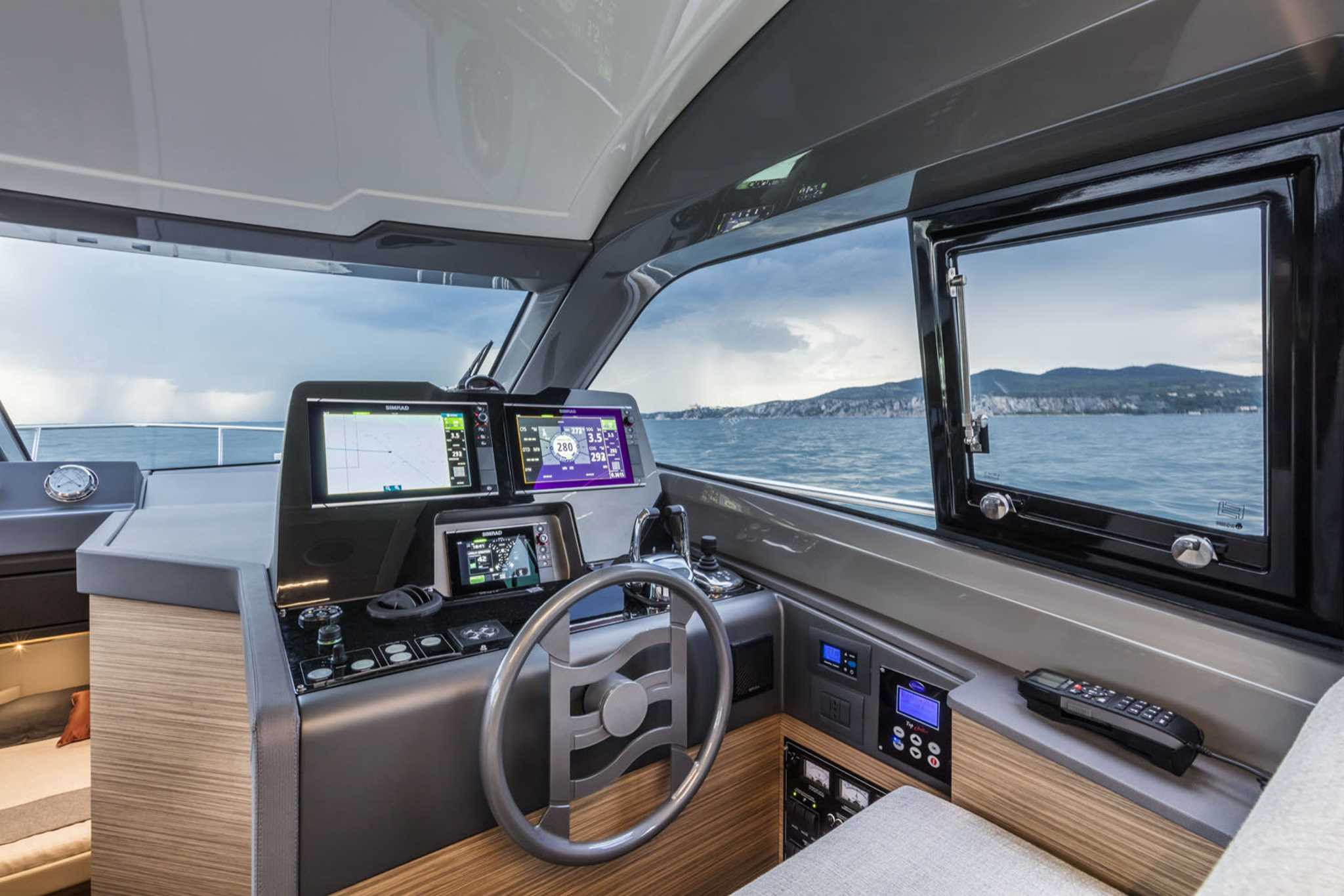 Ferretti 450 d'occasion en vente chez JMA Yachting