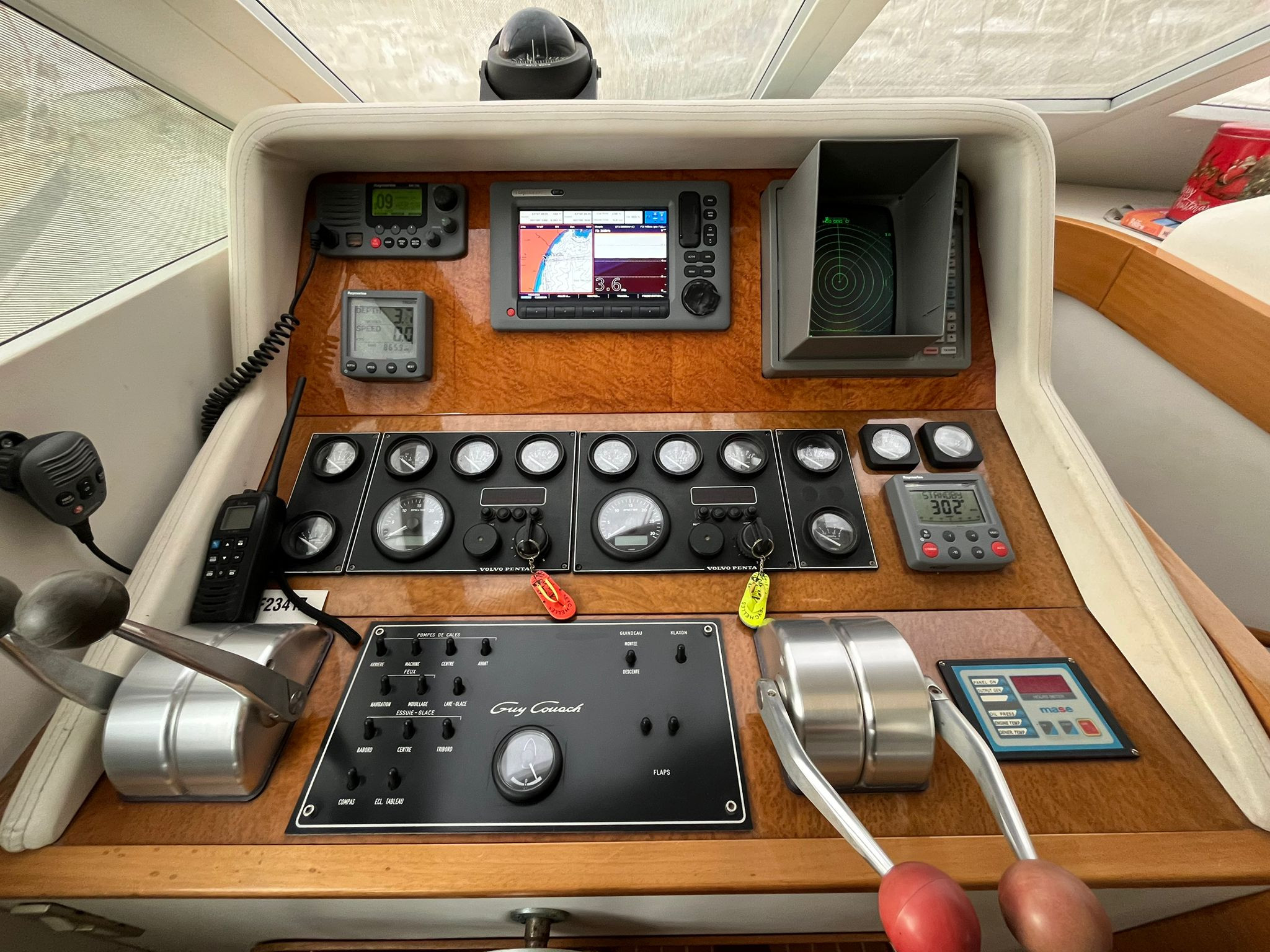 Guy Couach 1401 d'occasion en vente chez JMA Yachting