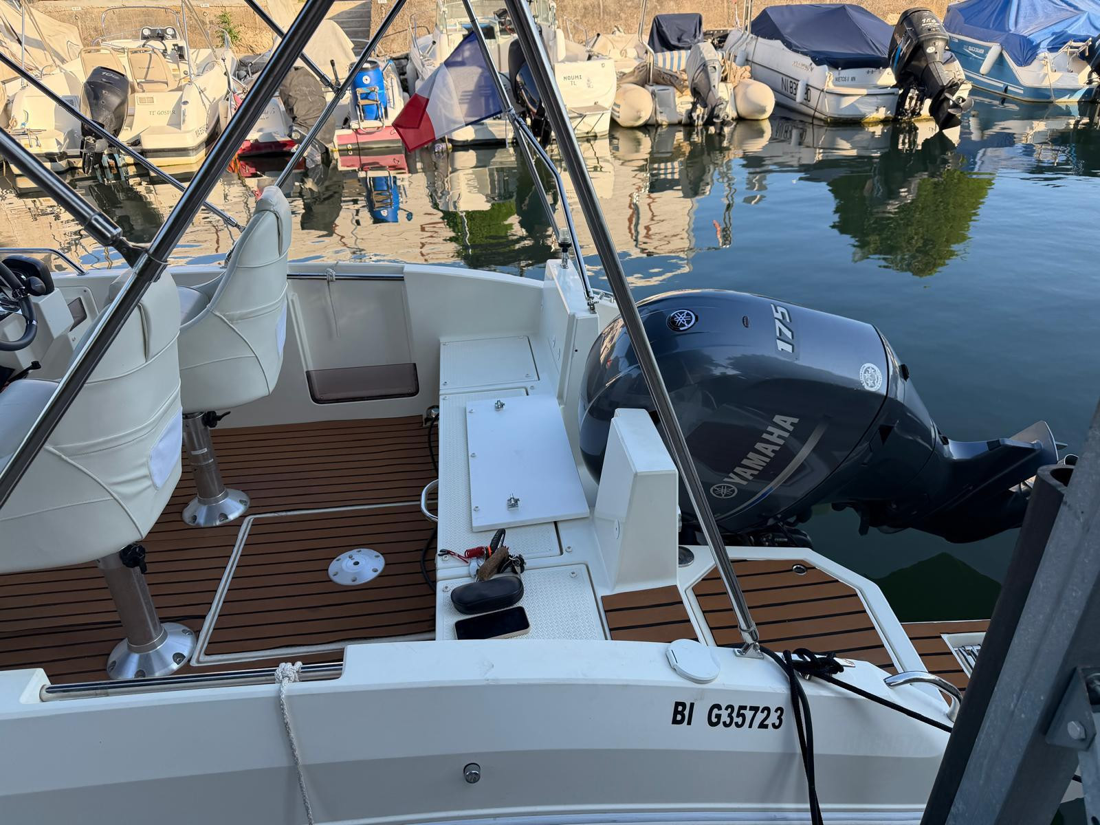 Picture 1 PACIFIC CRAFT  6.50 SUN CRUISER