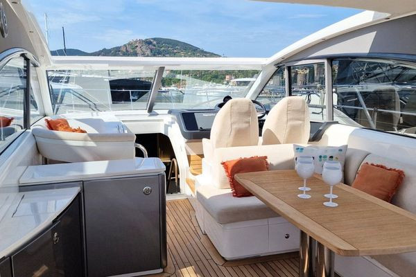 Princess V50 d'occasion en vente chez JMA Yachting