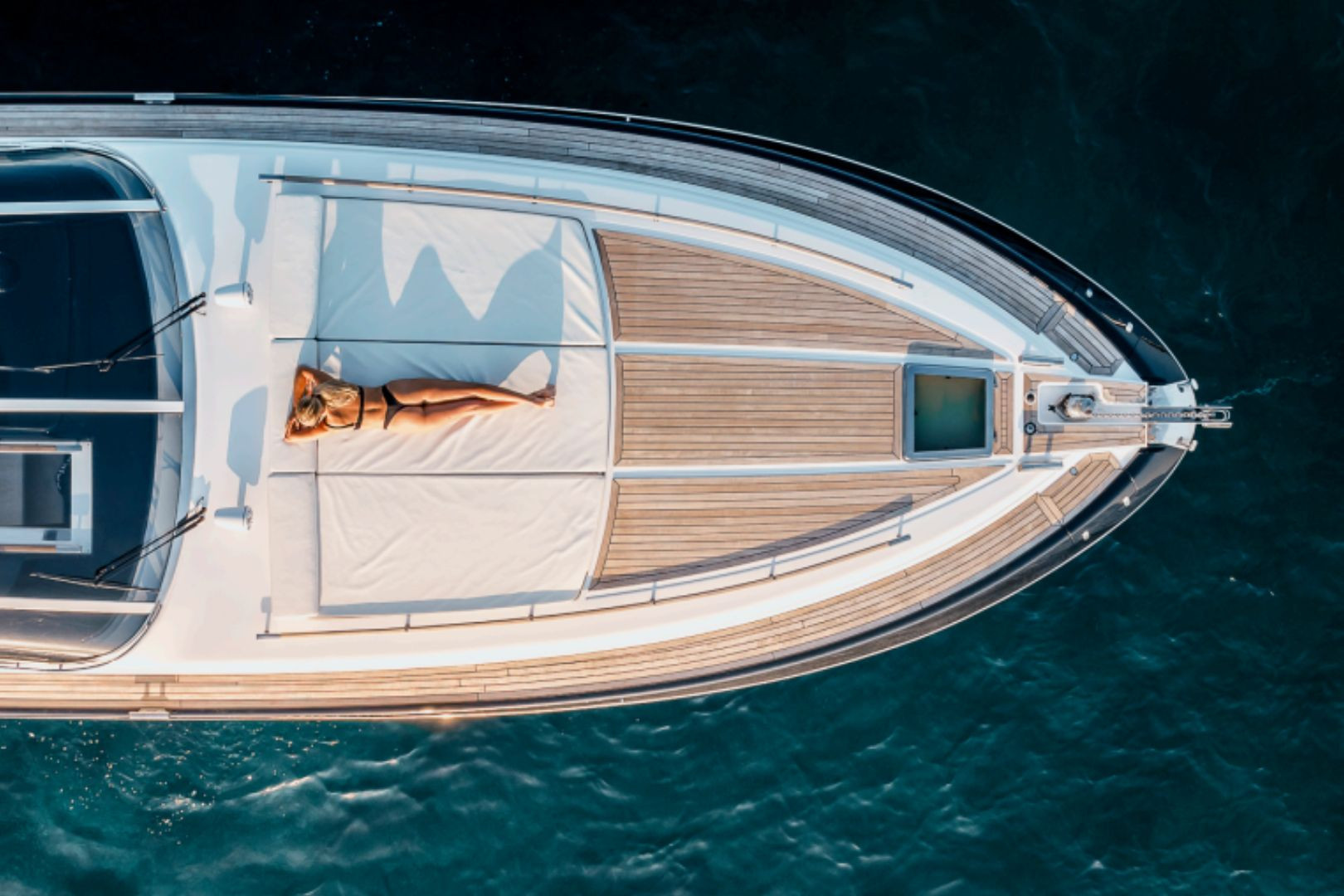Riva 54 Aquarius d'occasion en vente chez JMA Yachting
