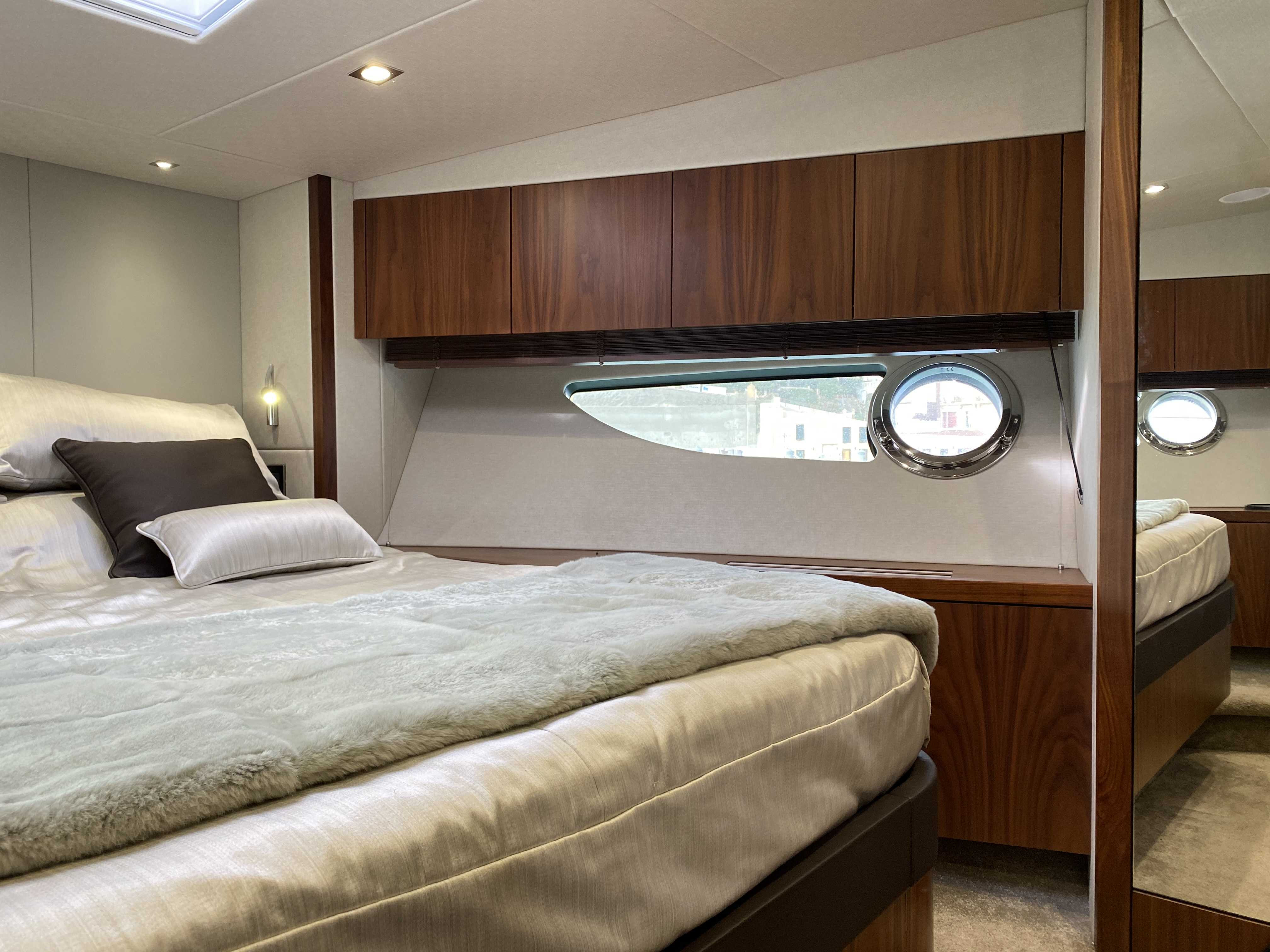 Picture 14 Sunseeker Predator 57