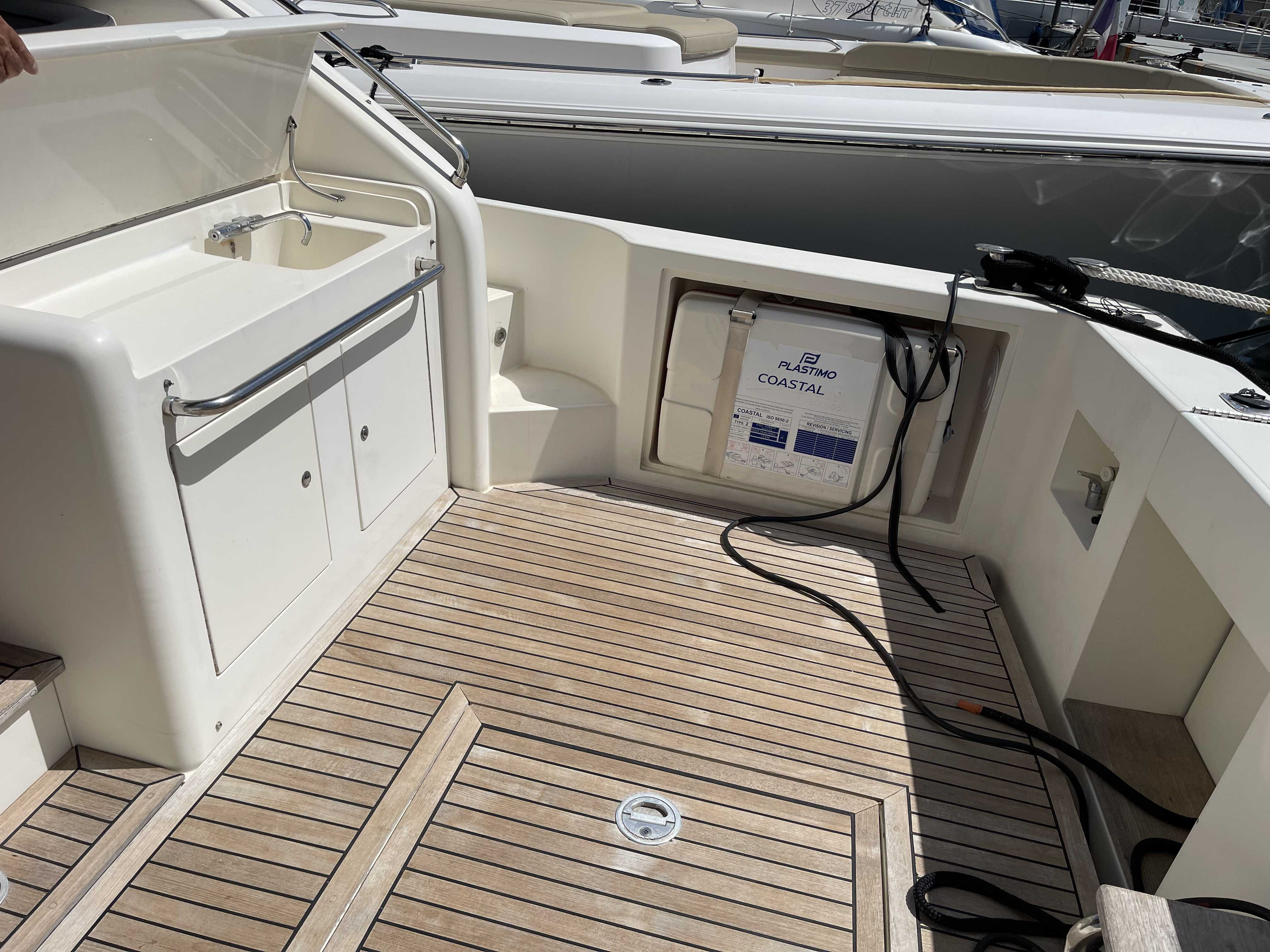 Uniesse 42 Open d'occasion en vente chez JMA Yachting