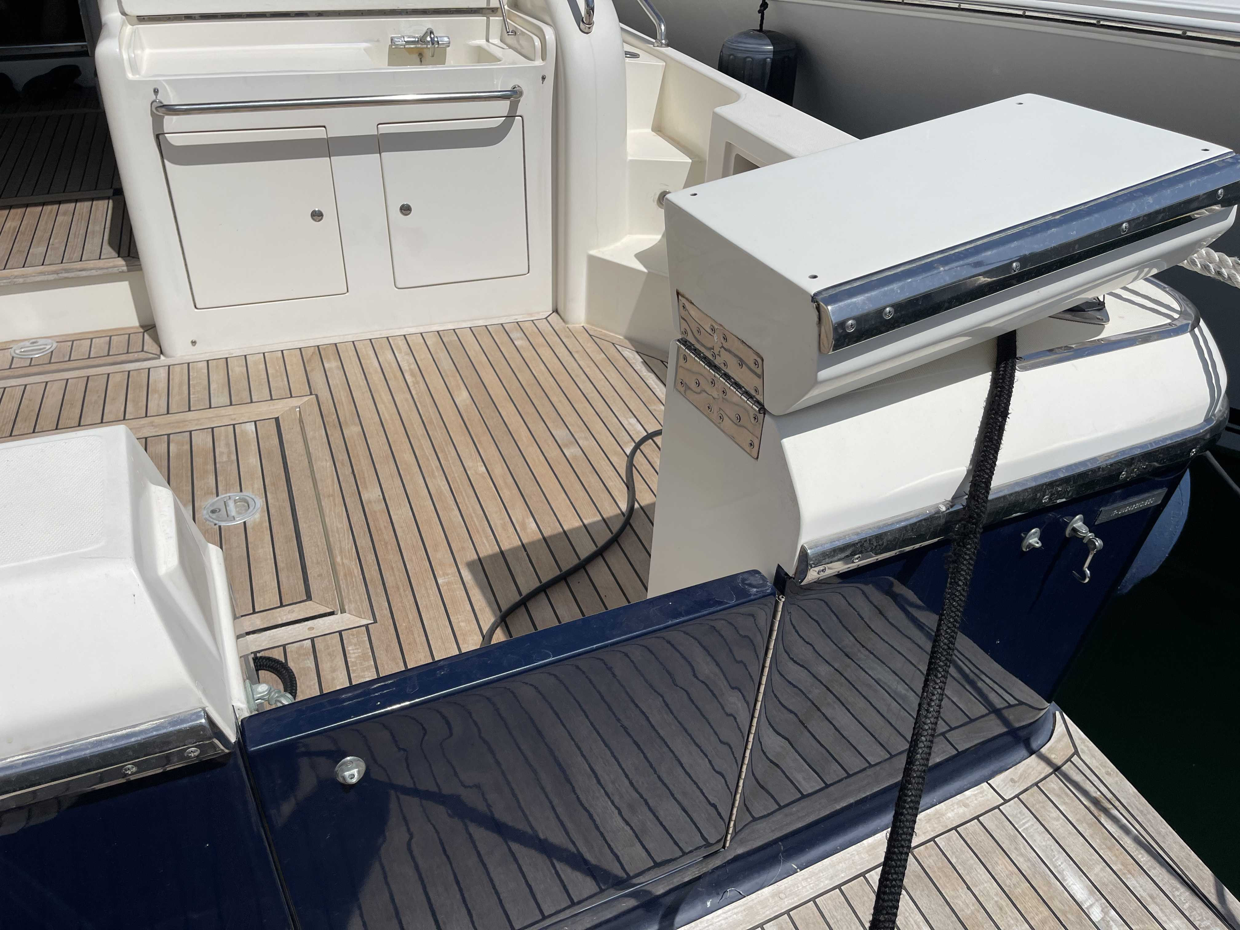 Uniesse 42 Open d'occasion en vente chez JMA Yachting