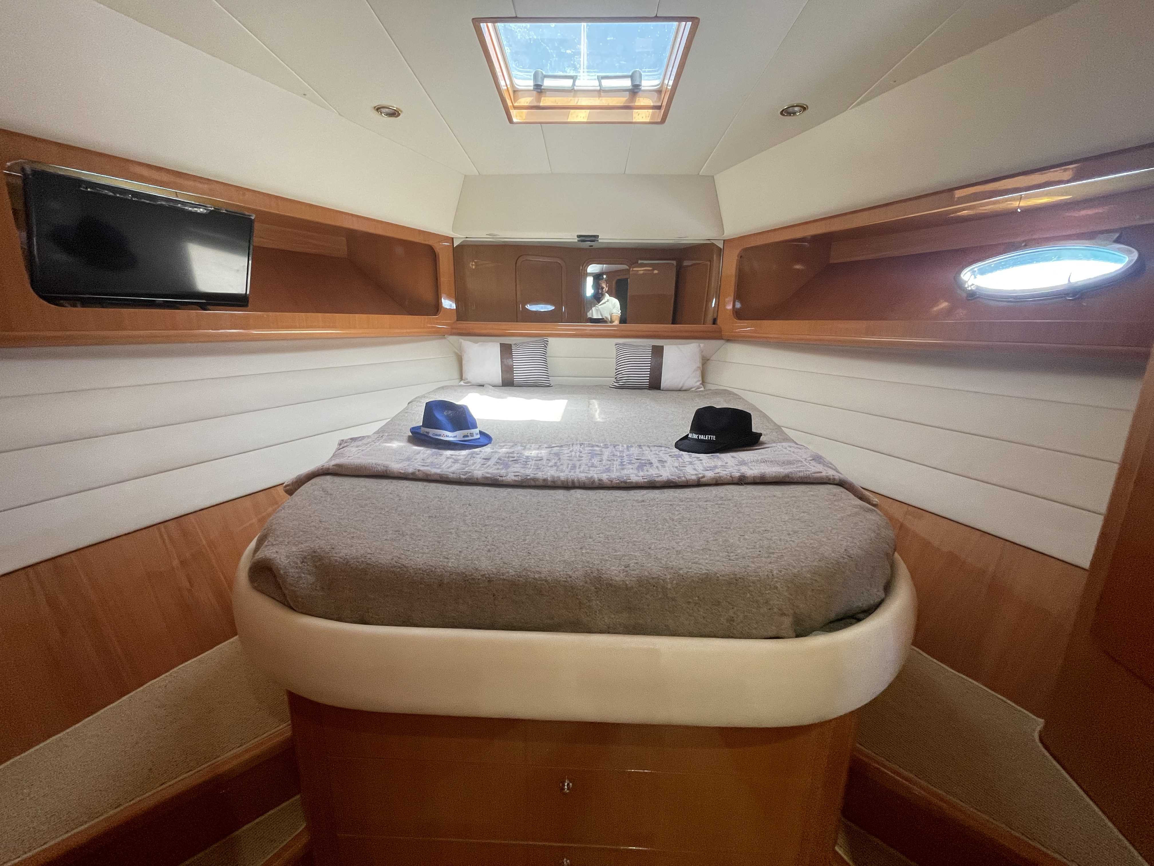 Uniesse 42 Open d'occasion en vente chez JMA Yachting