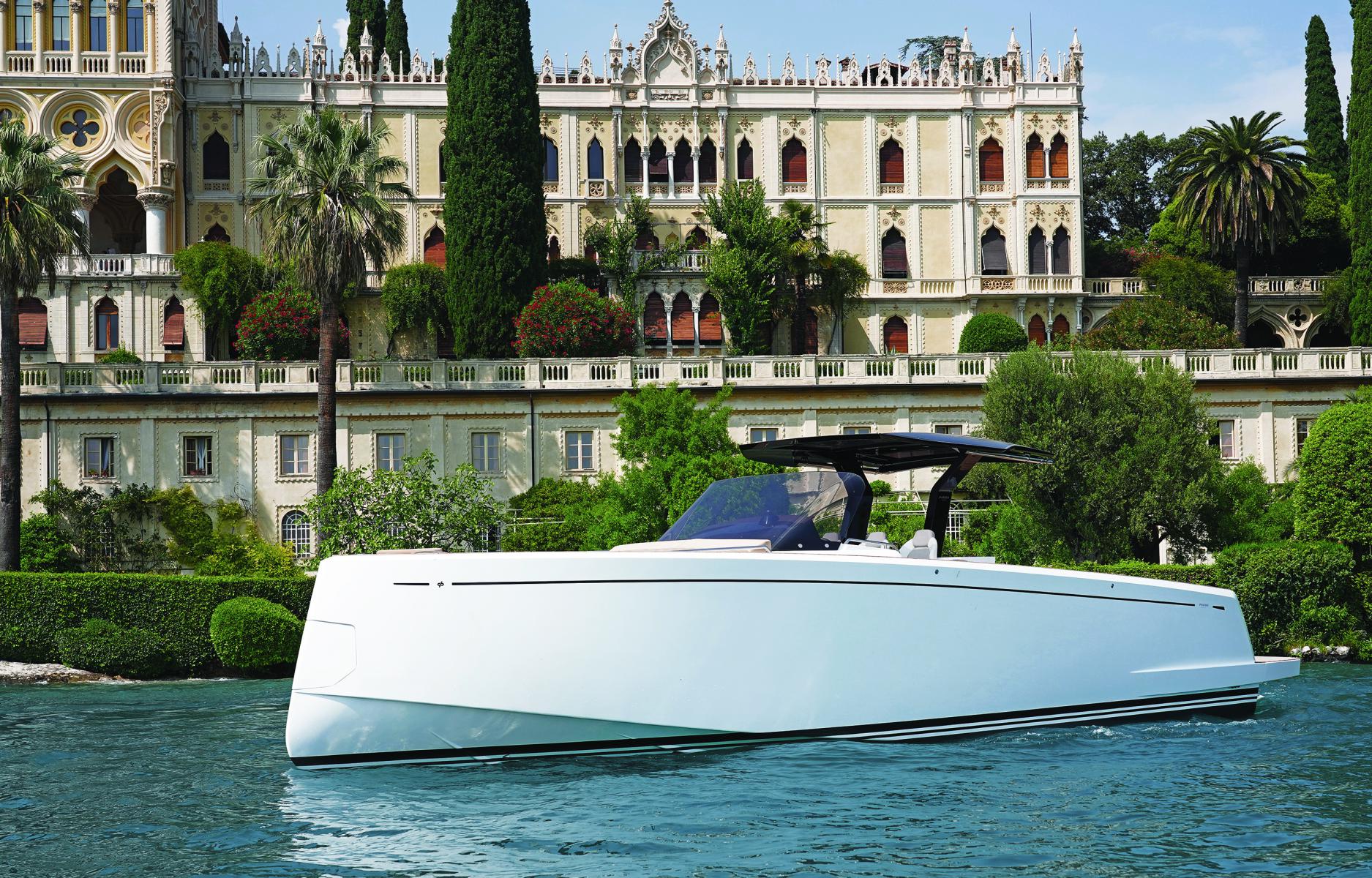 Pardo 43 en location chez JMA Yachting au départ de Fréjus